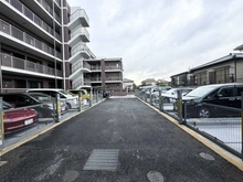 【千葉県/流山市向小金】アンビシャス南柏 駐車場