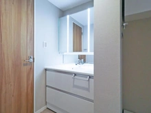 【千葉県/松戸市小金】グランスイート北小金 洗面室