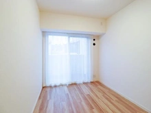 【千葉県/松戸市小金】グランスイート北小金 洋室