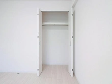 【埼玉県/越谷市大沢】越谷北ローヤルコーポ 洋室