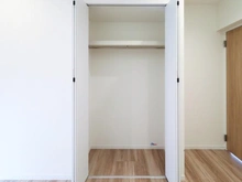 【千葉県/千葉市中央区中央】アプレ千葉センタ―コート サービスルーム（納戸）