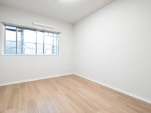 【千葉県/浦安市入船】入船中央エステート 52号棟 洋室：（※大規模修繕工事中）