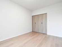 【千葉県/浦安市入船】入船中央エステート 52号棟 洋室