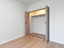 【千葉県/浦安市入船】入船中央エステート 52号棟 収納