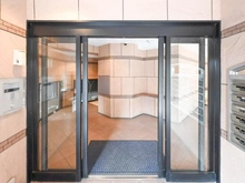 【千葉県/船橋市本町】ライオンズマンション船橋本町通り エントランス