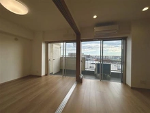 【千葉県/船橋市海神町】パークサイド船橋 LDK横引き戸開放時(左洋室)