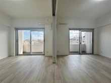 【千葉県/船橋市海神町南】西船橋ハイツ LDK：LDK横スライドドア開放時