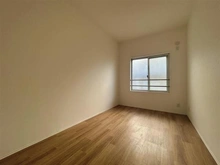 【千葉県/船橋市七林町】マートルコート習志野 洋室