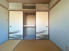 【千葉県/八千代市八千代台南】テラス八千代台 C棟 収納