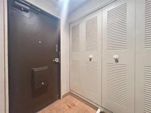 【千葉県/八千代市八千代台南】テラス八千代台 C棟 玄関