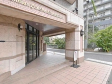 【千葉県/船橋市本町】ライオンズマンション船橋本町通り エントランス