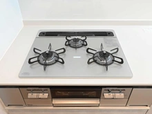 【千葉県/船橋市本町】ルネライラタワー船橋 キッチン：三口コンロ