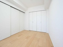 【千葉県/船橋市本町】ルネライラタワー船橋 洋室