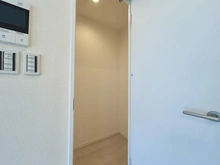 【千葉県/船橋市浜町】ワンダーベイシティ SAZAN Gerden West 収納