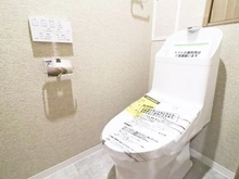 【千葉県/印西市戸神台】ローレルスクエア千葉ニュータウン中央 D棟 トイレ