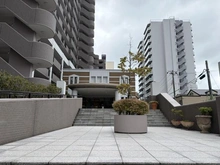 【千葉県/千葉市美浜区幸町】エクセル西千葉 アプローチ