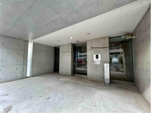 【千葉県/船橋市浜町】ワンダーベイシティSAZANサウスウイング エントランス