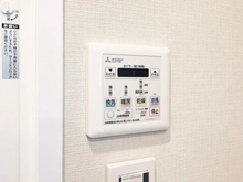 【千葉県/浦安市日の出】アールフォーラム新浦安 C棟 浴室暖房乾燥機