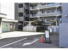 【千葉県/千葉市中央区富士見】エクセレント千葉駅前タワー 駐車場
