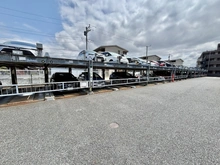 【千葉県/船橋市薬円台】リーベスト薬園台 駐車場