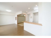 【千葉県/千葉市中央区問屋町】サンクレイドル千葉中央 リビング・ダイニング