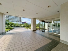 【千葉県/佐倉市ユーカリが丘】スカイプラザ・ユーカリが丘ウェストタワー アプローチ