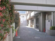 【東京都/墨田区江東橋】ルイシャトレ錦糸町 敷地内