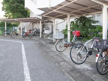 【千葉県/千葉市稲毛区稲毛】稲毛芙蓉ハイツ 駐輪場