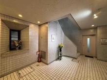 【東京都/葛飾区東新小岩】トラスト新小岩 エントランス