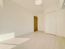 【東京都/江東区扇橋】エンゼルパークソレイユ住吉 サービスルーム（納戸）：約6.0帖