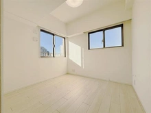 【東京都/江東区扇橋】エンゼルパークソレイユ住吉 洋室：約5.0帖