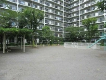 【東京都/江東区亀戸】日商岩井亀戸マンション 敷地内