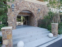 【千葉県/流山市加】ヴェレーナ流山セントラルパーク エントランス