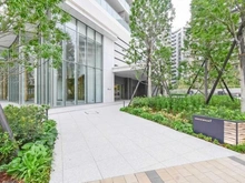 【東京都/中央区晴海】HARUMI　FLAG SUNVILLAGE  T棟 アプローチ