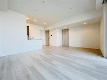 【千葉県/千葉市美浜区若葉】幕張ベイパーク　ライズゲートタワー リビング