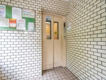 【東京都/北区東十条】リーフハイツ東十条 共用部：エレベーター