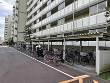 【千葉県/松戸市新松戸】新松戸中央パークハウス C棟 駐輪場