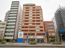 【東京都/台東区竜泉】アシェール上野北 外観：写真中央