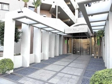 【東京都/板橋区蓮根】グランヴェルジェ蓮根 アプローチ