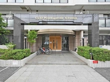 【千葉県/市川市相之川】 クリオ南行徳弐番館 アプローチ