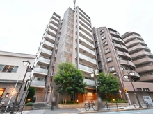 【東京都/荒川区町屋】パレステージ町屋壱番館 外観：写真中央