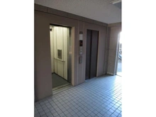 【東京都/練馬区豊玉南】グリーンビレッジ豊玉 共用部：エレベーター