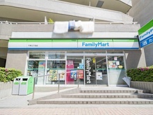【東京都/台東区千束】ヴィルヴィオ三ノ輪 ファミリーマート 千束三丁目店（現地より約320m）