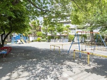 【東京都/台東区千束】ヴィルヴィオ三ノ輪  台東区立花園公園（現地より約350m）