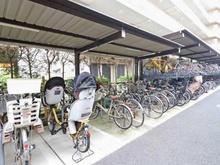 【東京都/足立区小台】グランマークスツインフォート B棟 駐輪場