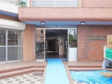 【埼玉県/川口市栄町】川口ファミリーマンション エントランス