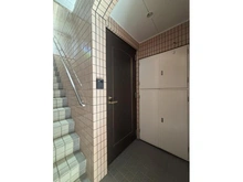 【東京都/豊島区西池袋】ロイヤルプラザ目白 玄関