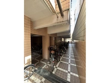 【東京都/豊島区西池袋】ロイヤルプラザ目白 駐輪場