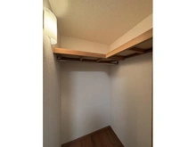 【東京都/板橋区熊野町】シーズスクエア池袋西 ウォークインクローゼット