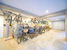 【東京都/豊島区西池袋】ブランズ池袋立教南 駐輪場